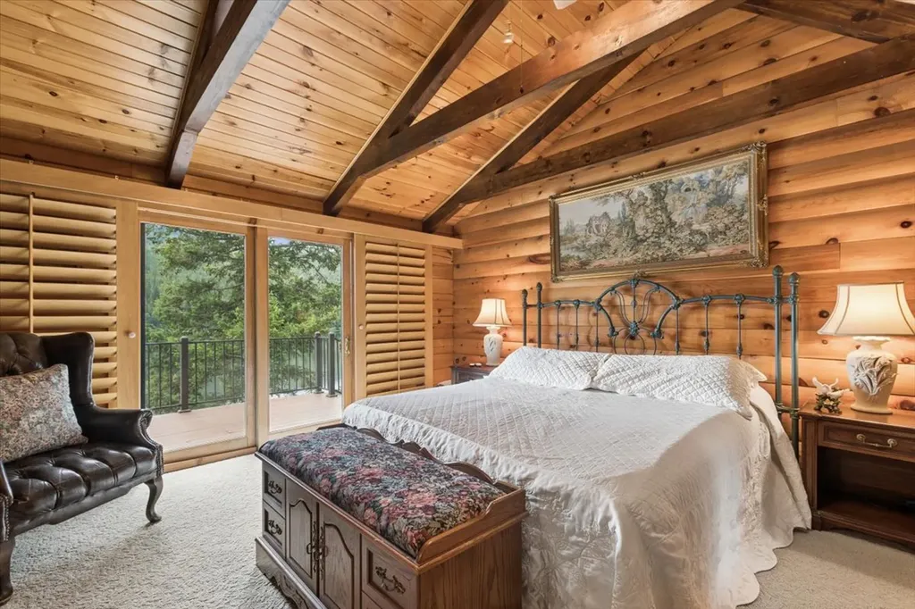 14529 Sunburst Drive Bigfork MT 59911