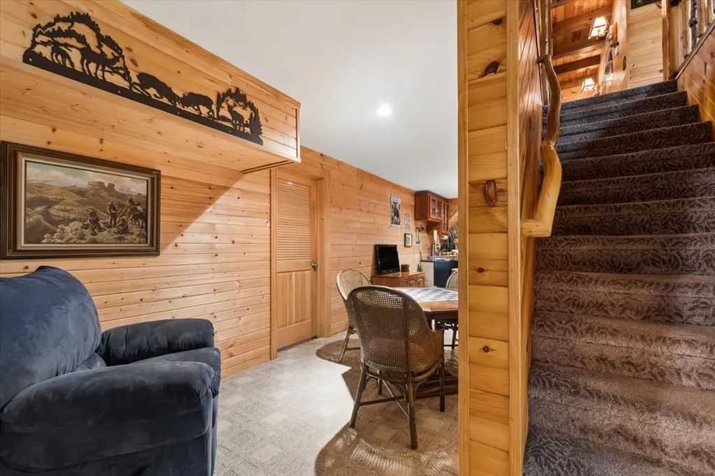 14529 Sunburst Drive Bigfork MT 59911
