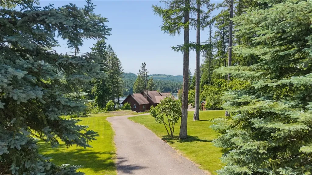 14529 Sunburst Drive Bigfork MT 59911