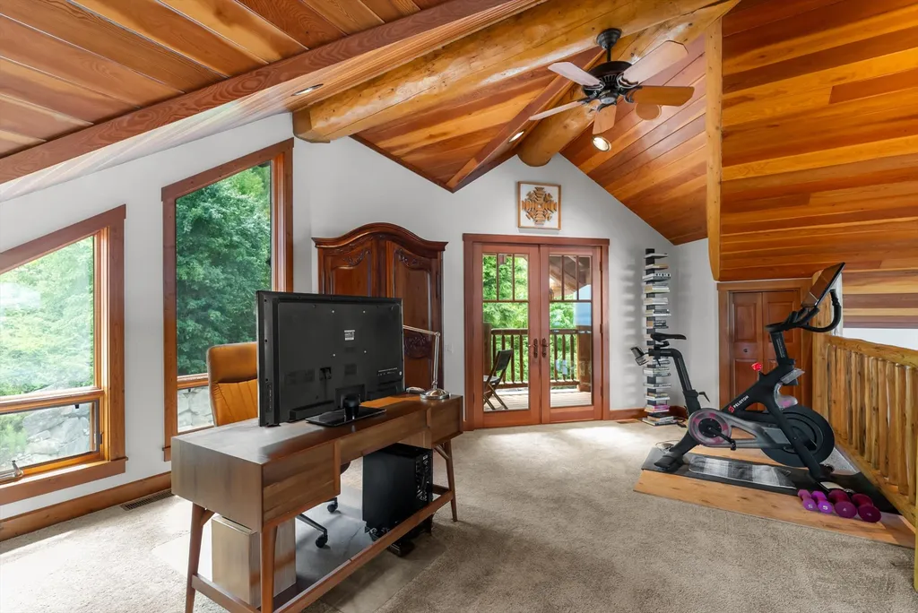 16428 Sunset Heights Drive Bigfork MT 59911