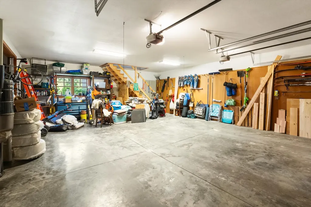 16428 Sunset Heights Drive Bigfork MT 59911