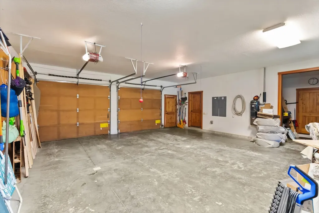 16428 Sunset Heights Drive Bigfork MT 59911