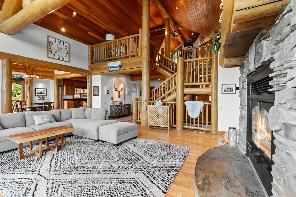 16428 Sunset Heights Drive Bigfork MT 59911