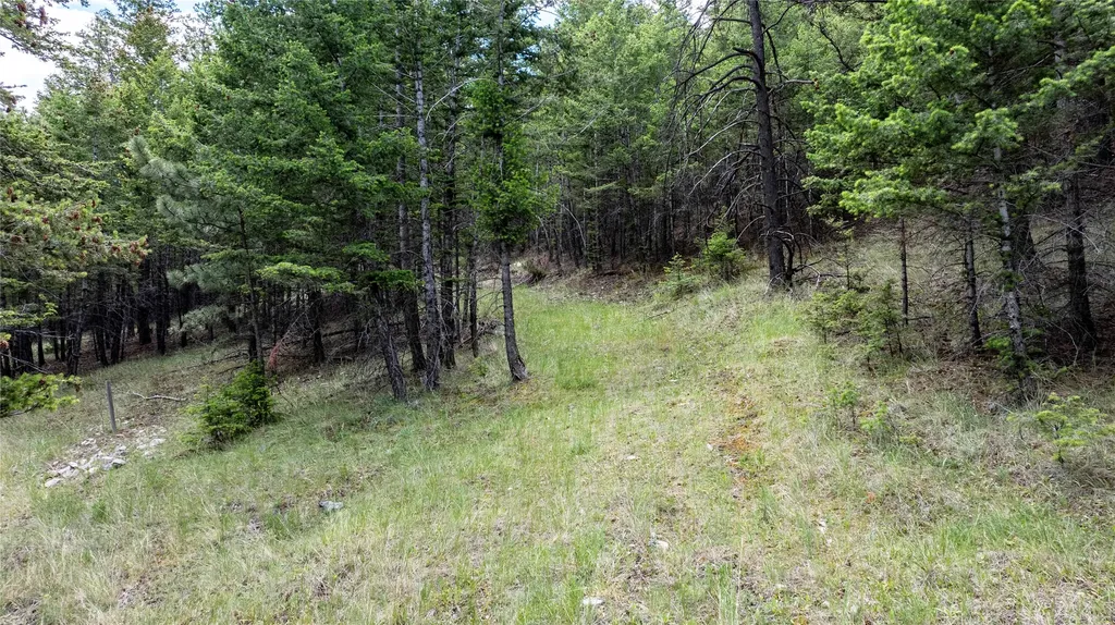 297 S Hills Road Clancy MT 59634