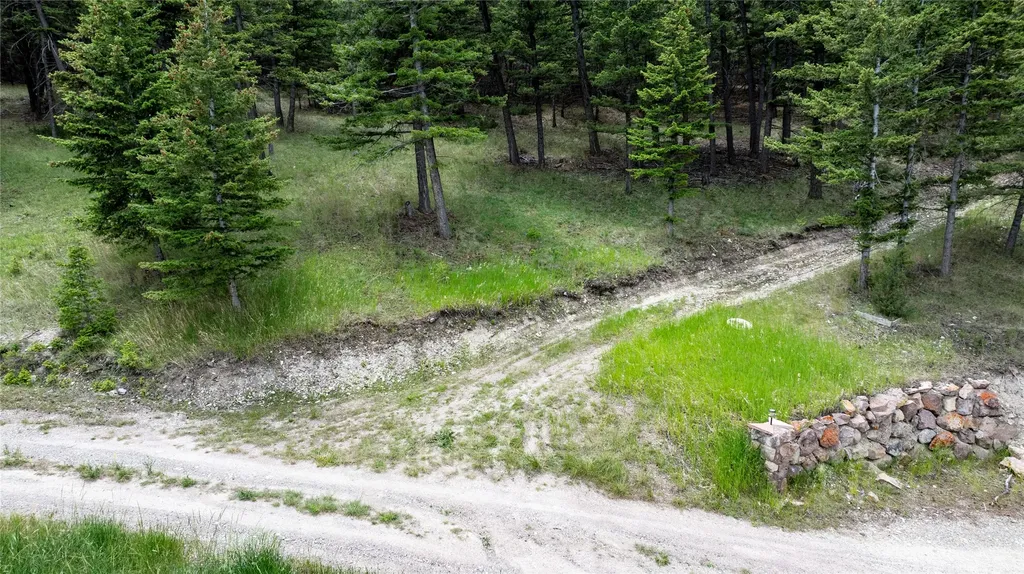 297 S Hills Road Clancy MT 59634