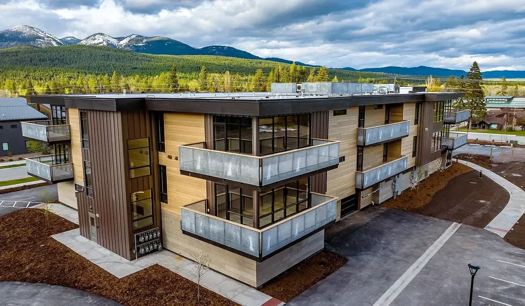 86 Serpentine Circle Whitefish MT 59937