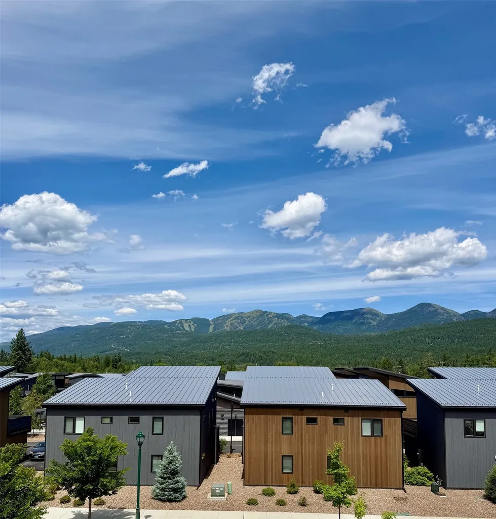 86 Serpentine Circle Whitefish MT 59937