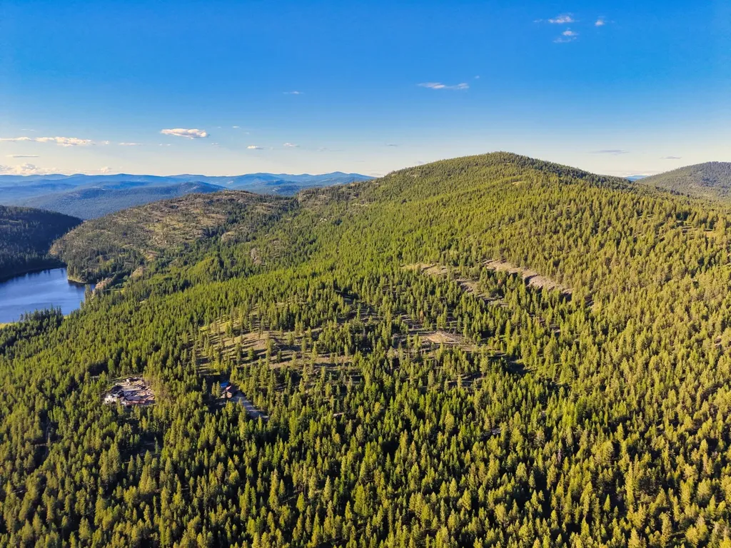 12021 Us Highway 2 W Marion MT 59925