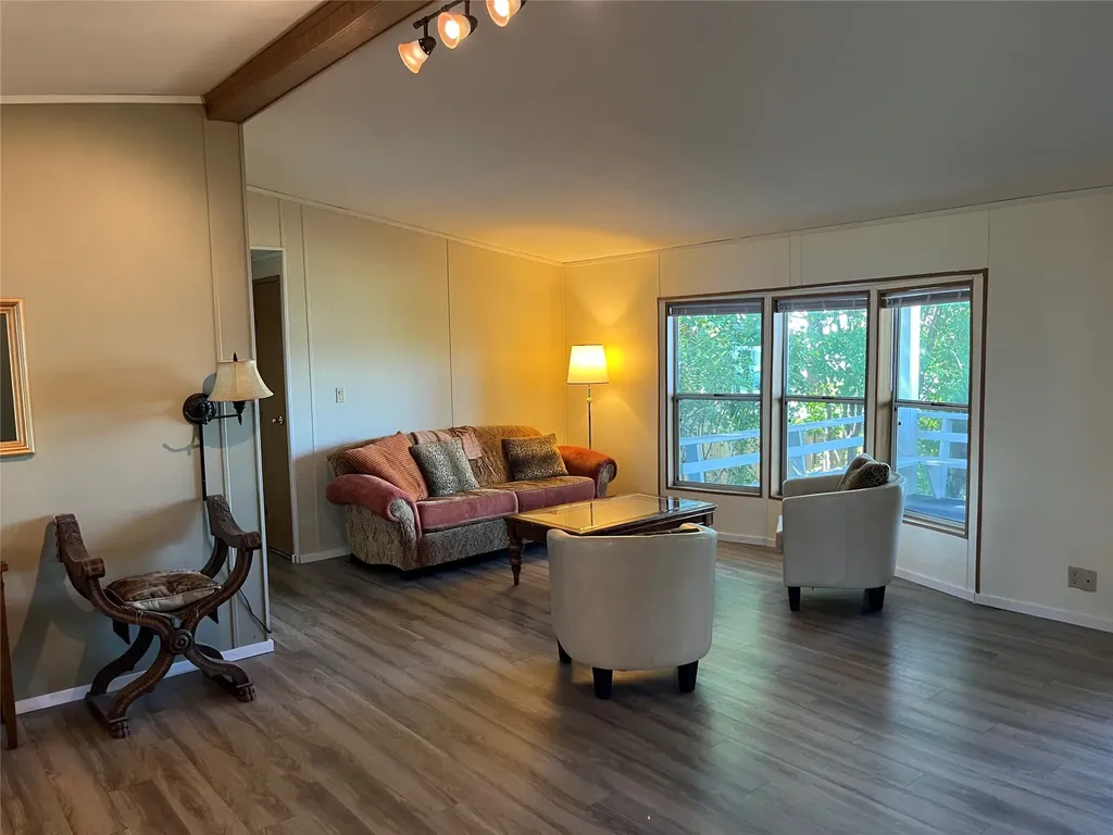 15335 Mt Highway 35 Bigfork MT 59911