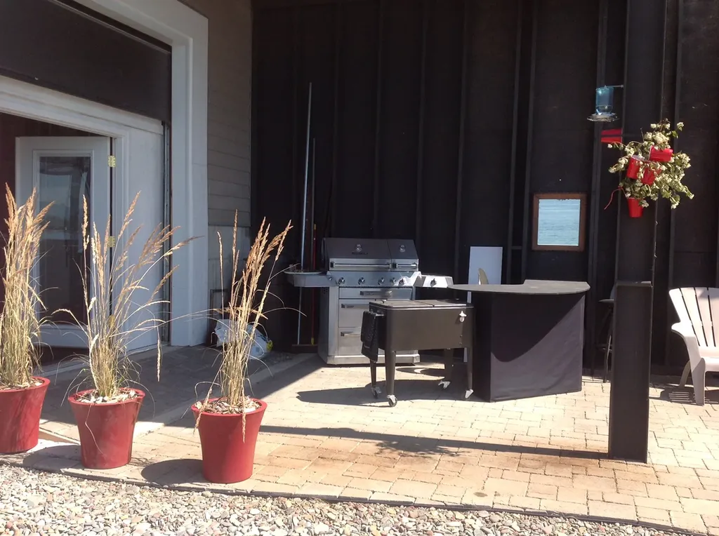15335 Mt Highway 35 Bigfork MT 59911