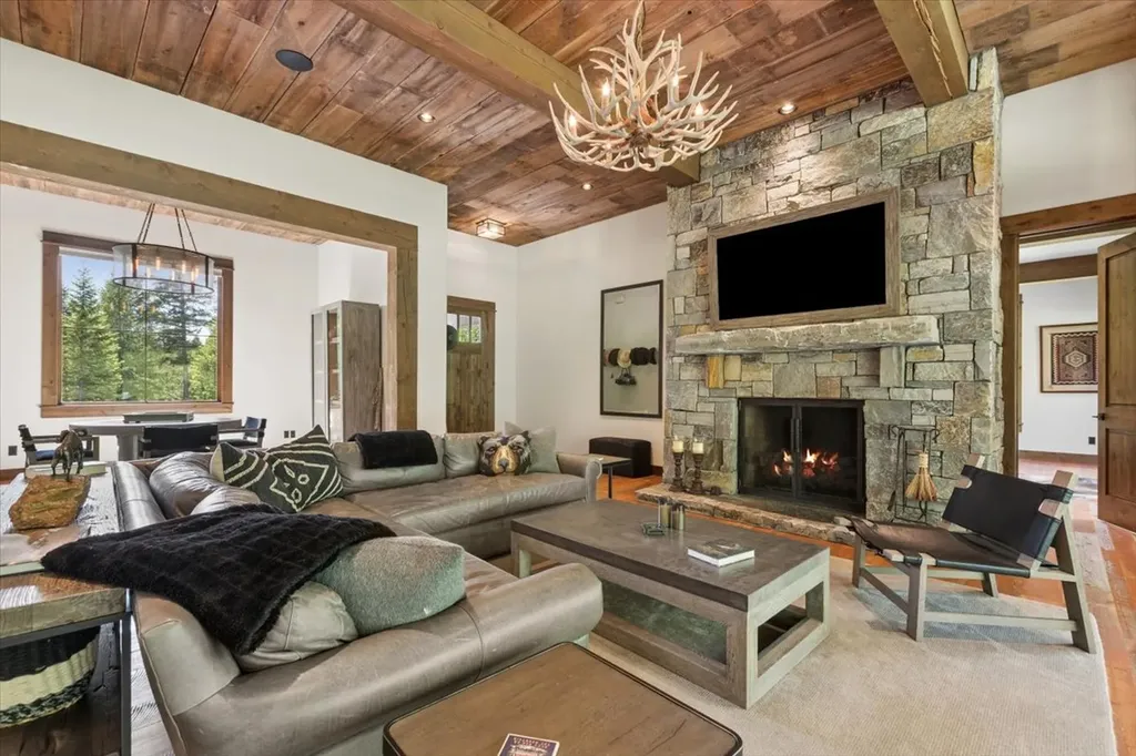 1583 Whitefish Village Drive Whitefish MT 59937