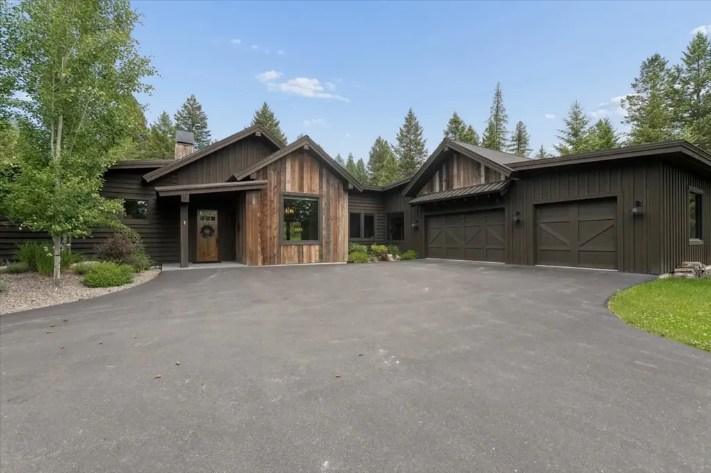 1583 Whitefish Village Drive Whitefish MT 59937