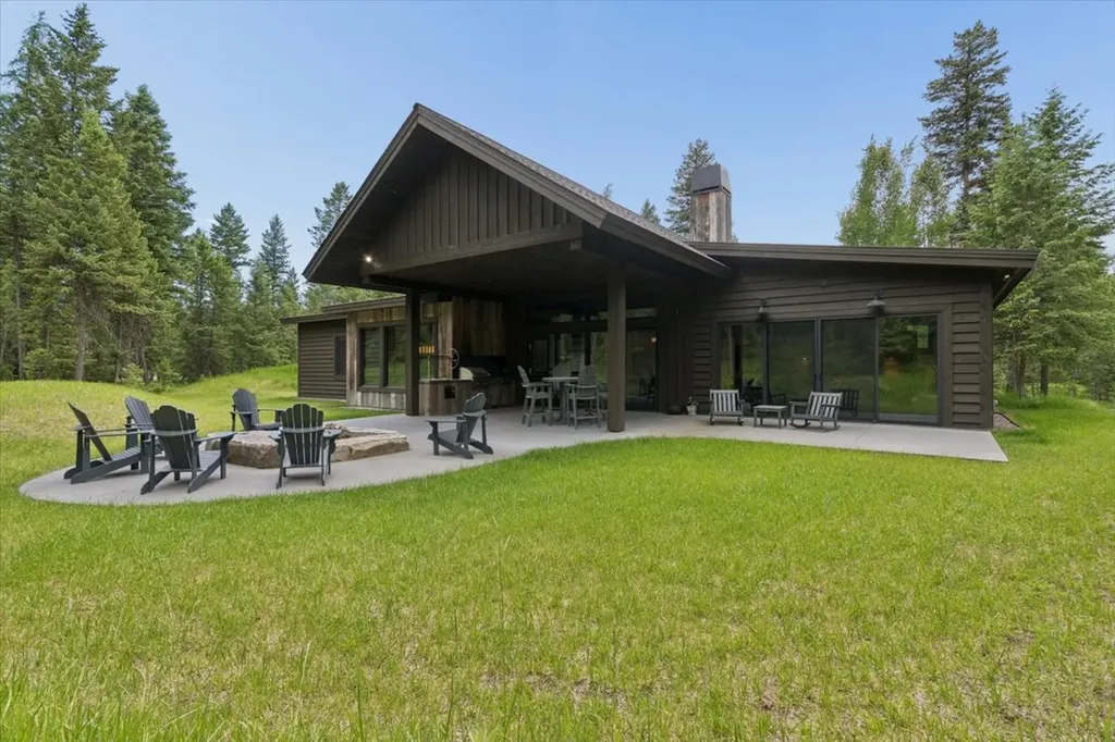1583 Whitefish Village Drive Whitefish MT 59937