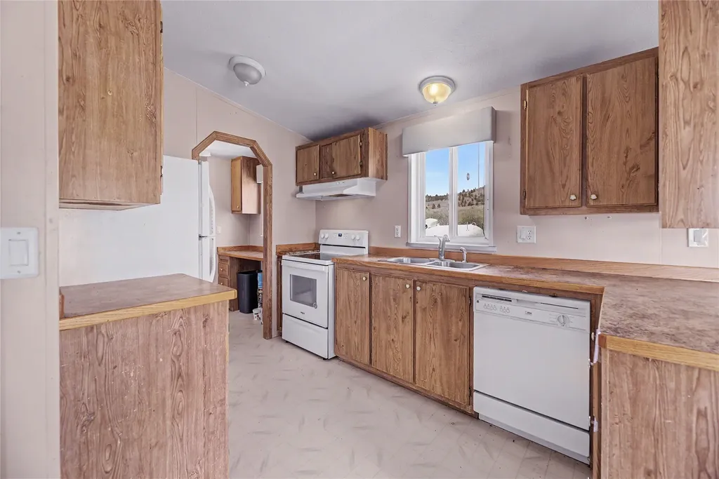 11 Silver Bell Road Boulder MT 59632