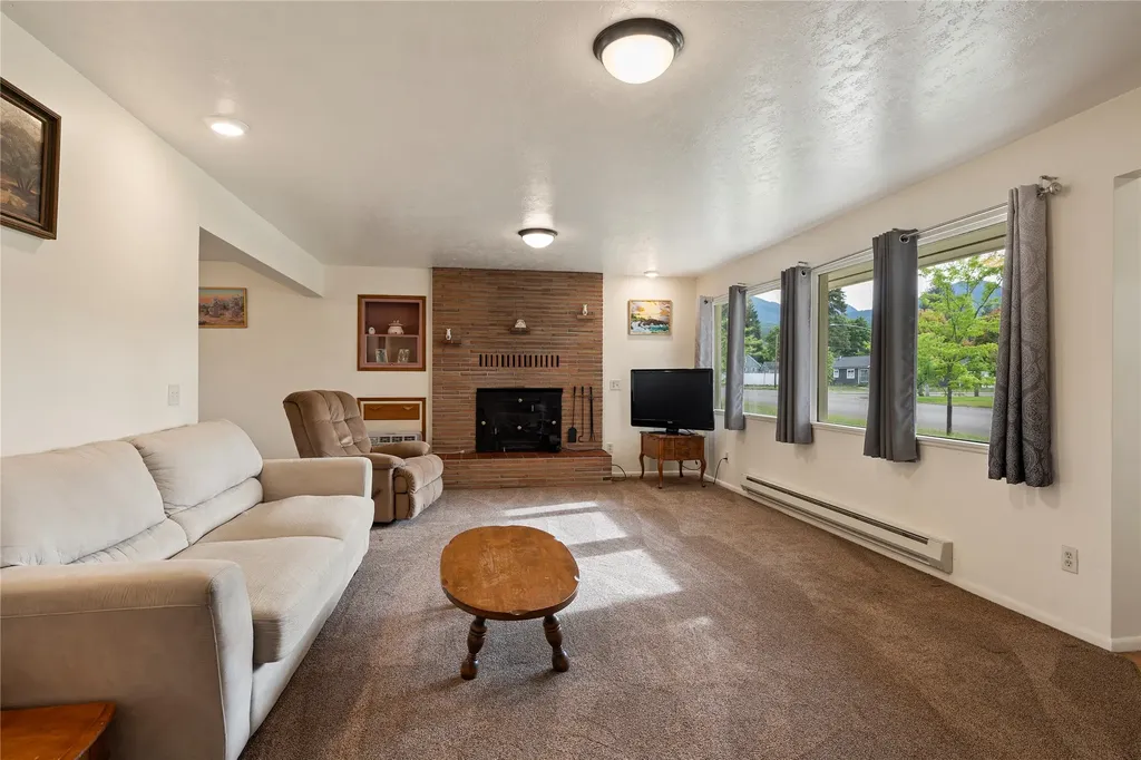 613 Main Avenue Libby MT 59923