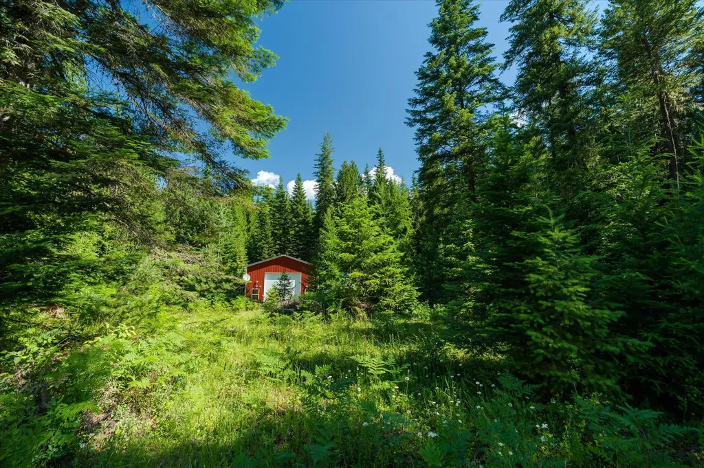212 Mt Highway 200 Heron MT 59844