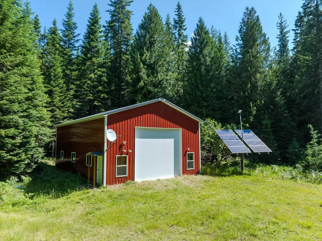 212 Mt Highway 200 Heron MT 59844