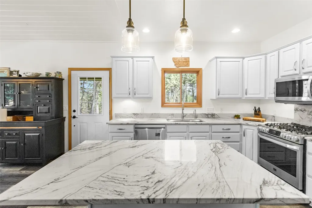 317 & 285 Montana Drive Seeley Lake MT 59868