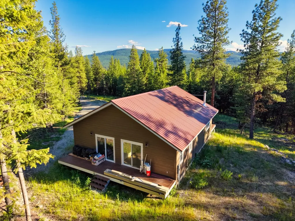 12021 Us Highway 2 W Marion MT 59925