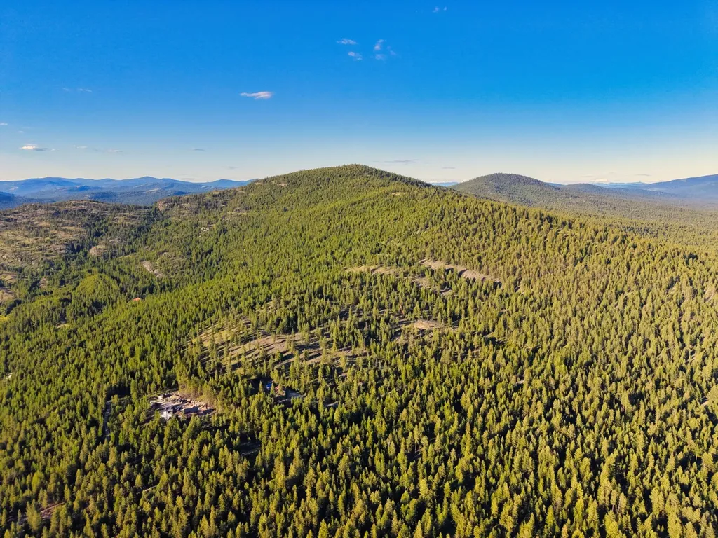 12021 Us Highway 2 W Marion MT 59925