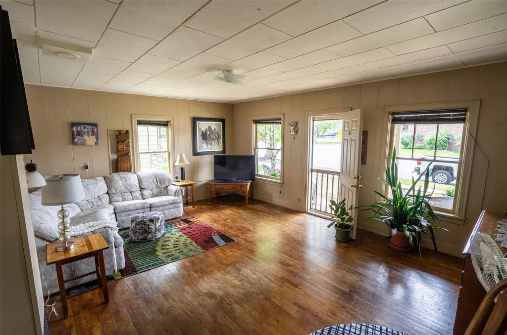 602 W Main Street Hamilton MT 59840