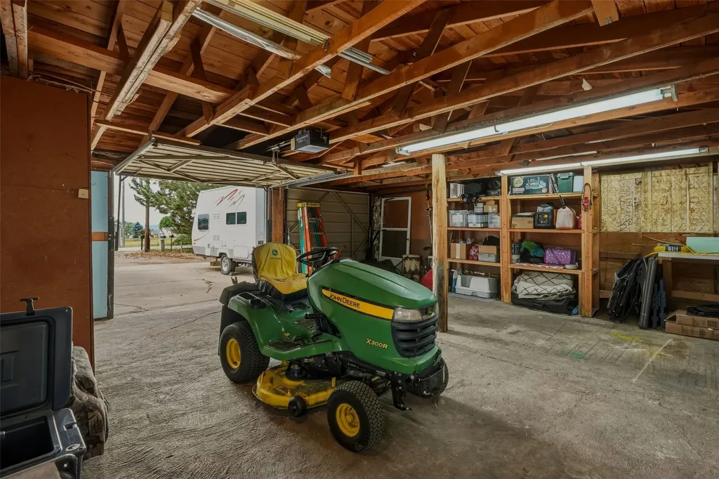 704 Adirondac Avenue Hamilton MT 59840