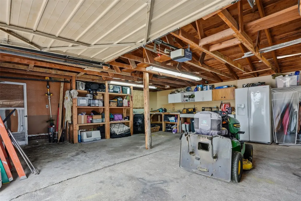 704 Adirondac Avenue Hamilton MT 59840