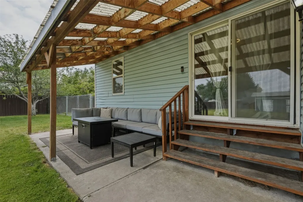 704 Adirondac Avenue Hamilton MT 59840