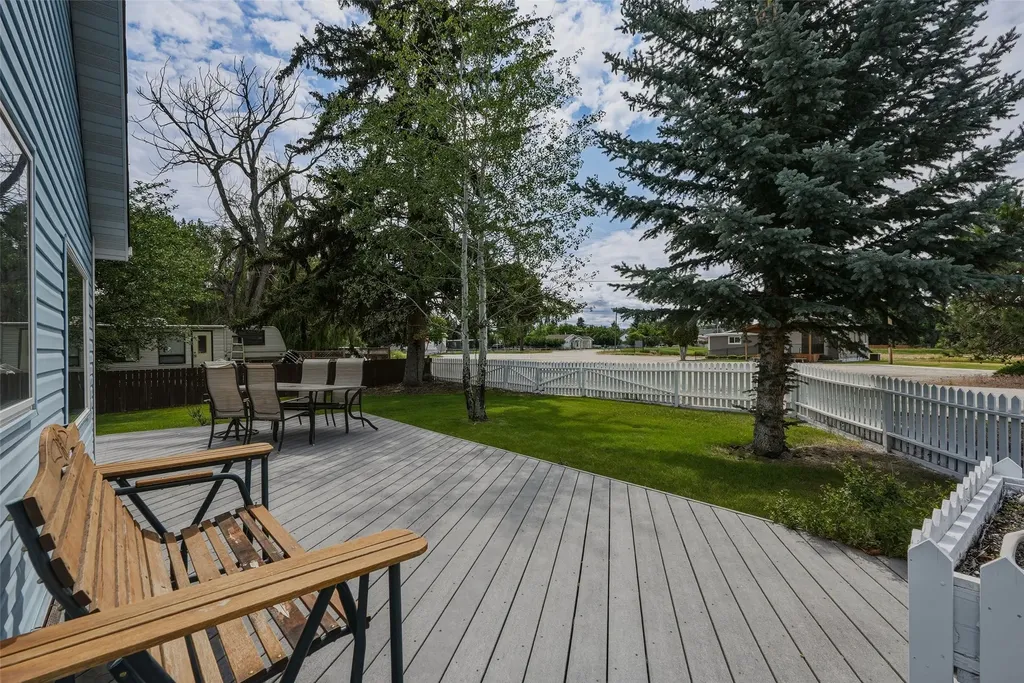 704 Adirondac Avenue Hamilton MT 59840