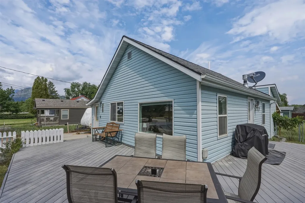 704 Adirondac Avenue Hamilton MT 59840