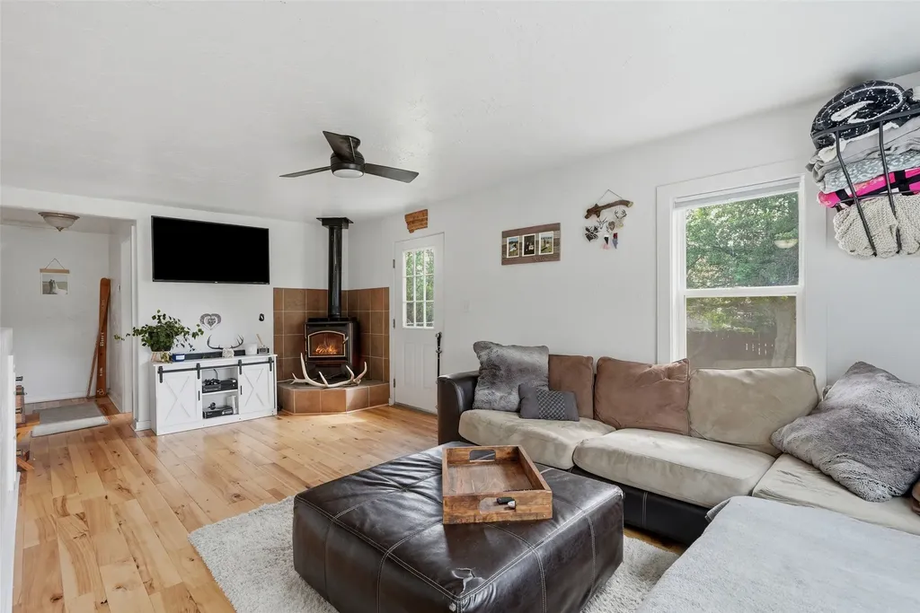 704 Adirondac Avenue Hamilton MT 59840