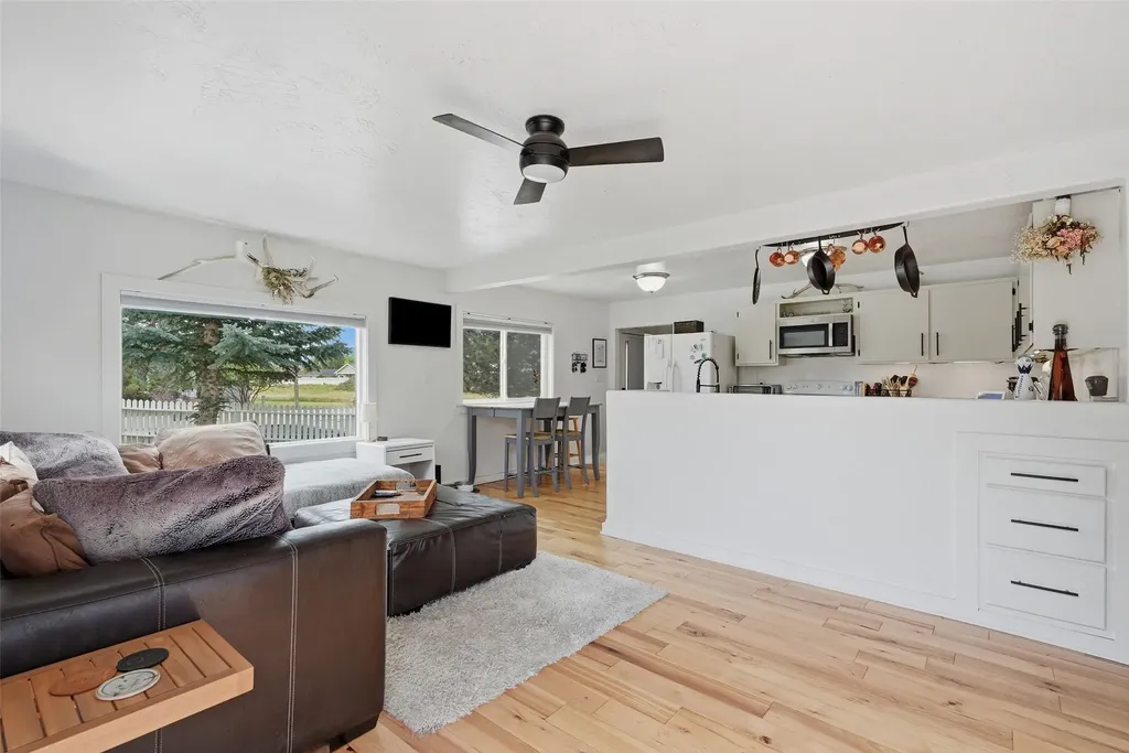 704 Adirondac Avenue Hamilton MT 59840