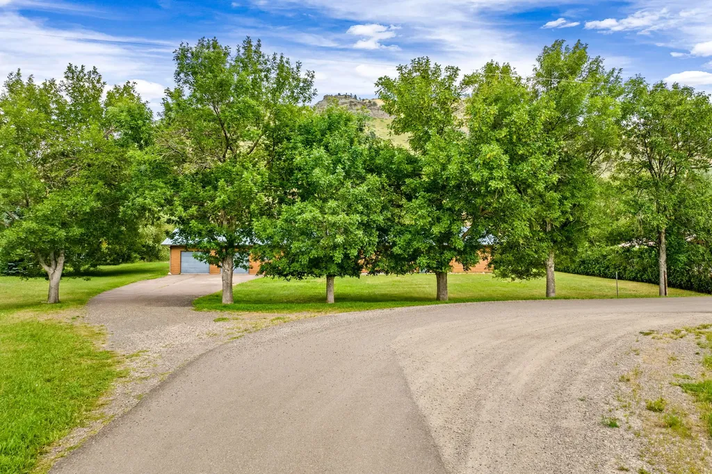 29 Tower Rock Road Cascade MT 59421