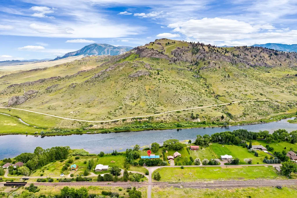 29 Tower Rock Road Cascade MT 59421