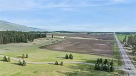 1520 & 1530 Mt Highway 206 Columbia Falls MT 59912