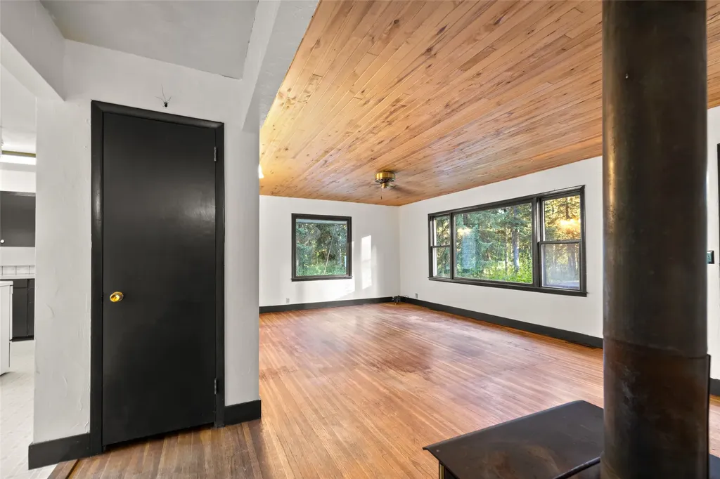 4260 Us Highway 93 W Whitefish MT 59937