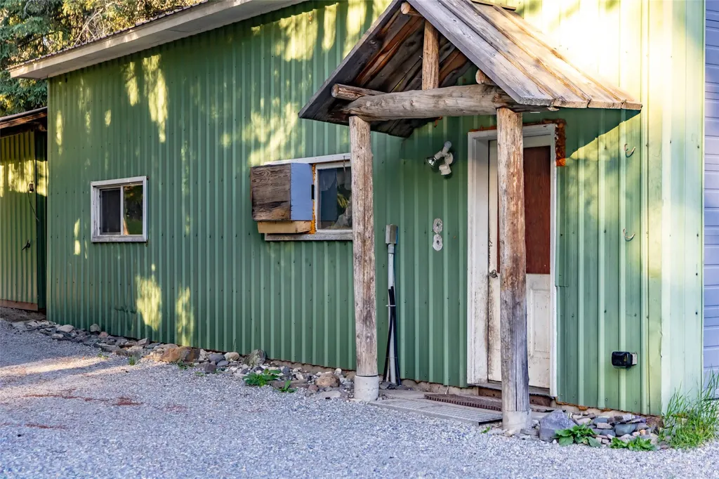 4260 Us Highway 93 W Whitefish MT 59937