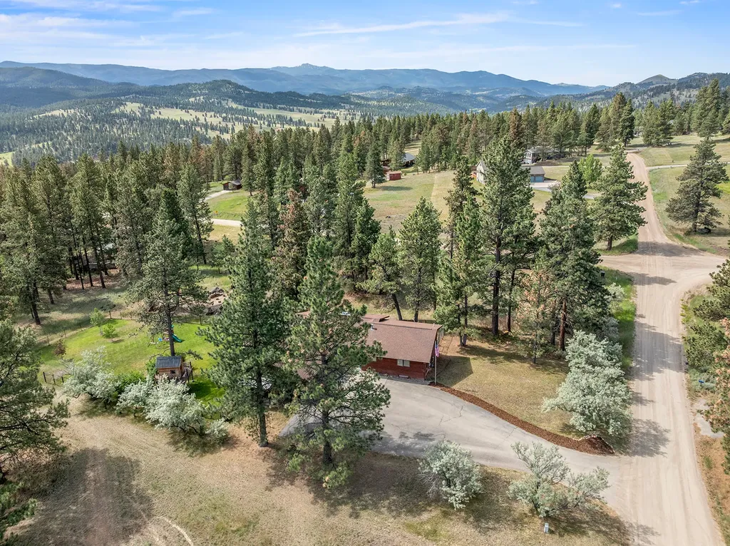 68 Pine Ridge Circle Clancy MT 59634