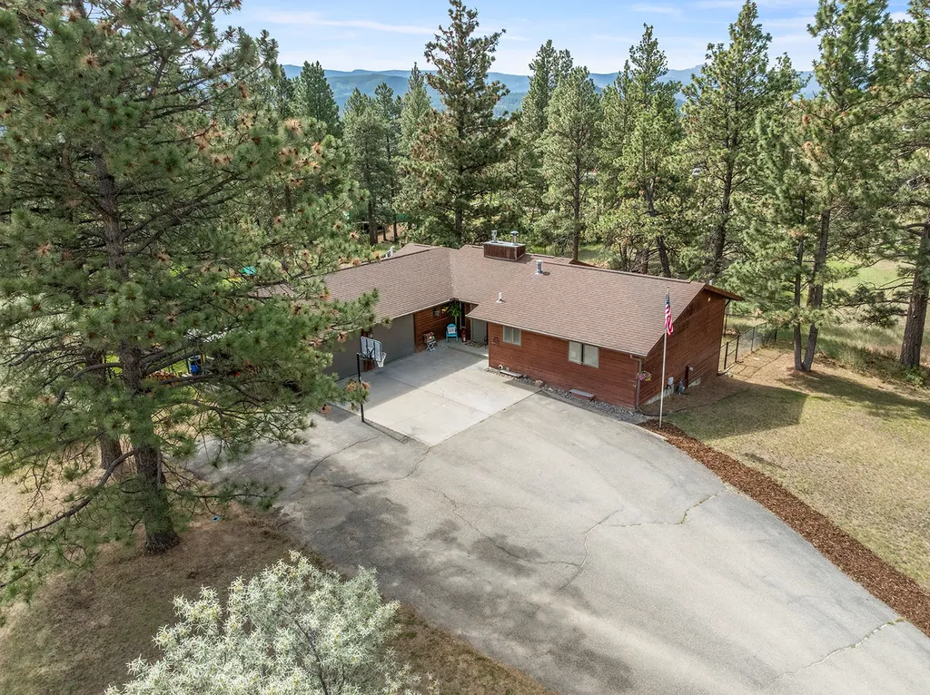 68 Pine Ridge Circle Clancy MT 59634