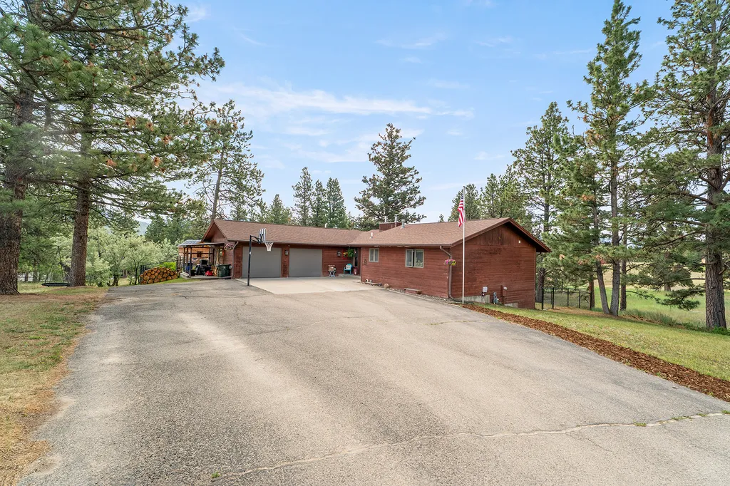 68 Pine Ridge Circle Clancy MT 59634