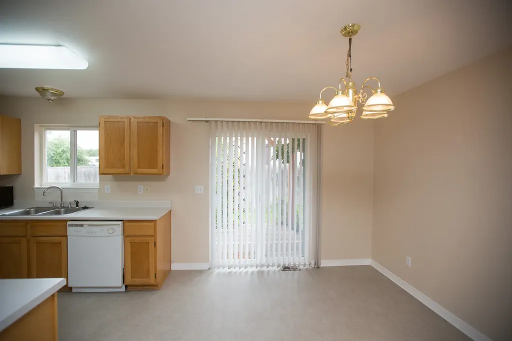 118 Essex Avenue Hamilton MT 59840