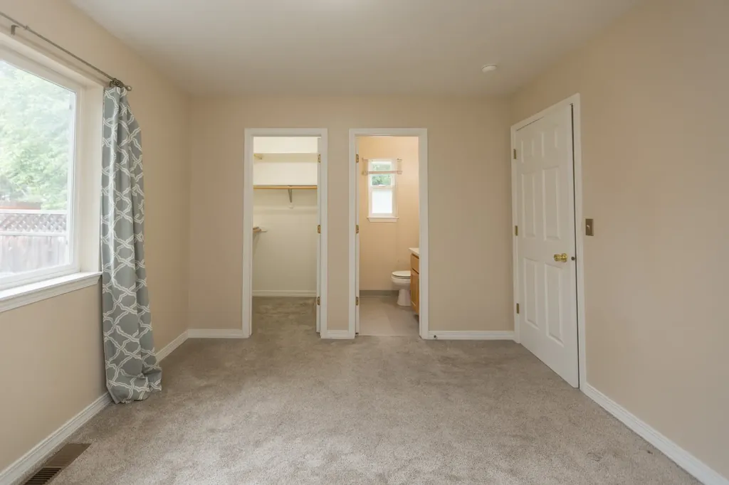 118 Essex Avenue Hamilton MT 59840
