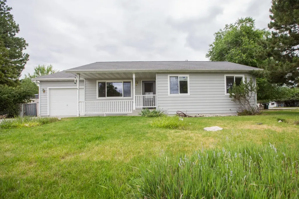 118 Essex Avenue Hamilton MT 59840