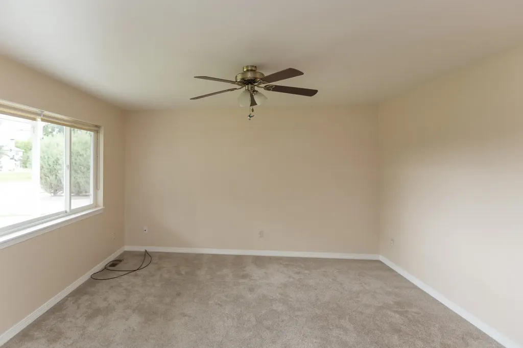118 Essex Avenue Hamilton MT 59840