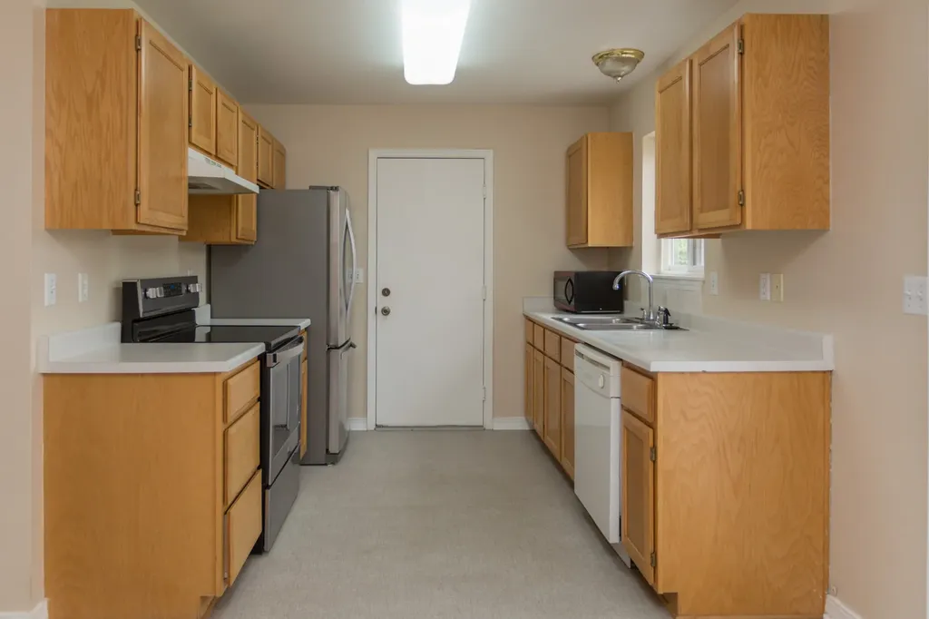 118 Essex Avenue Hamilton MT 59840