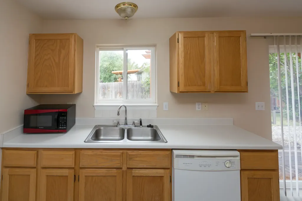 118 Essex Avenue Hamilton MT 59840