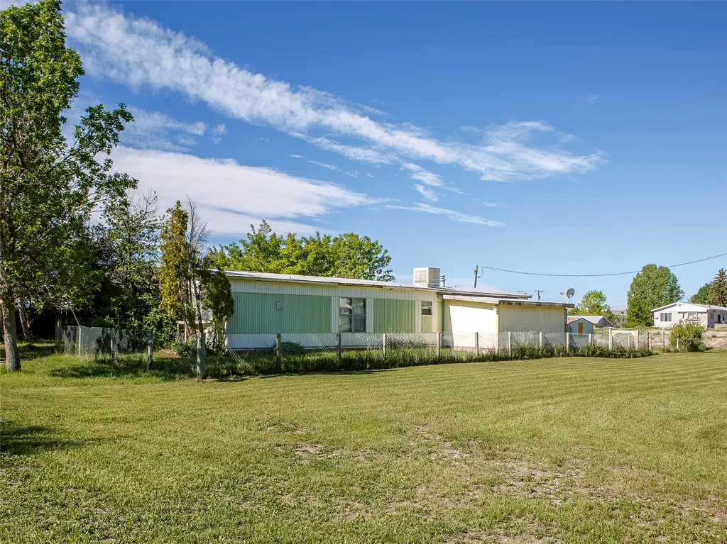610 3rd Avenue SW Choteau MT 59422