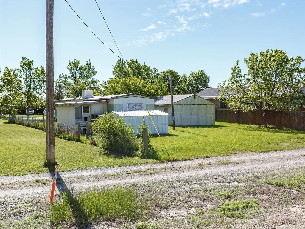 610 3rd Avenue SW Choteau MT 59422