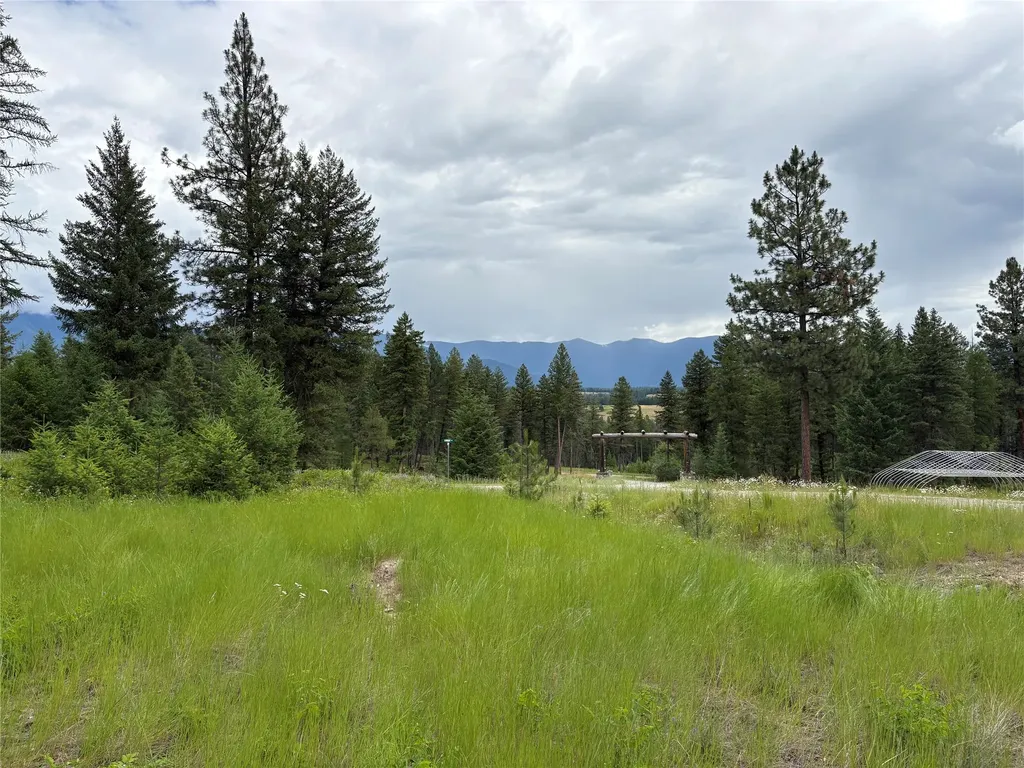 65 Elmhurst Way Eureka MT 59917