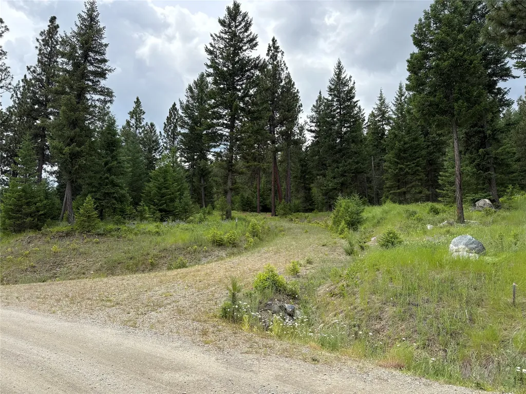 65 Elmhurst Way Eureka MT 59917